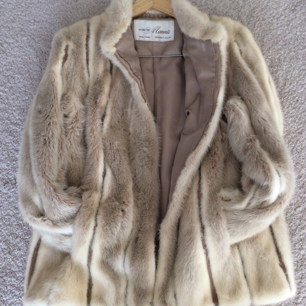 Blond Mink  3/4 length jacket - Picture 3 of 4
